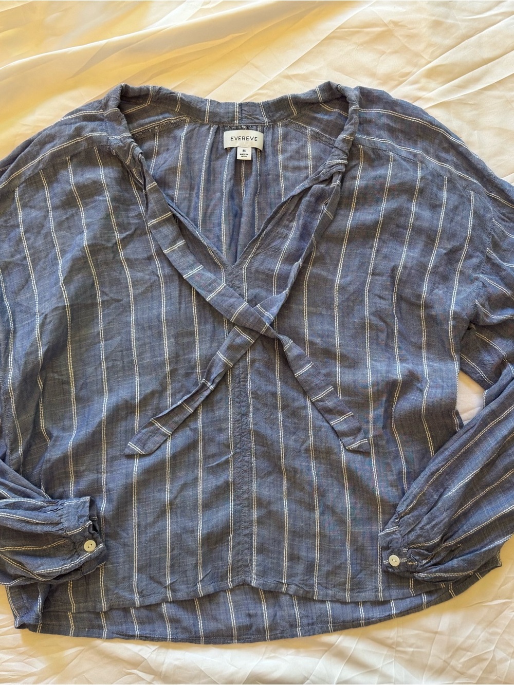 Evereve Blue Vertical-Striped Tie-Neck Blouse size medium